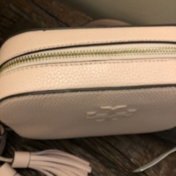 Tory Burch Thea Camera bag/ Sold Elsewhere - Picture 7 of 8